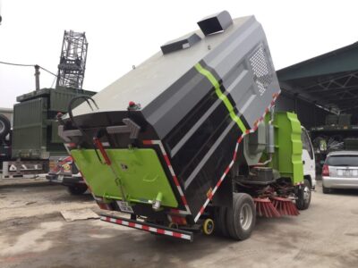 XE QUET DUONG ISUZU 4m³ 2