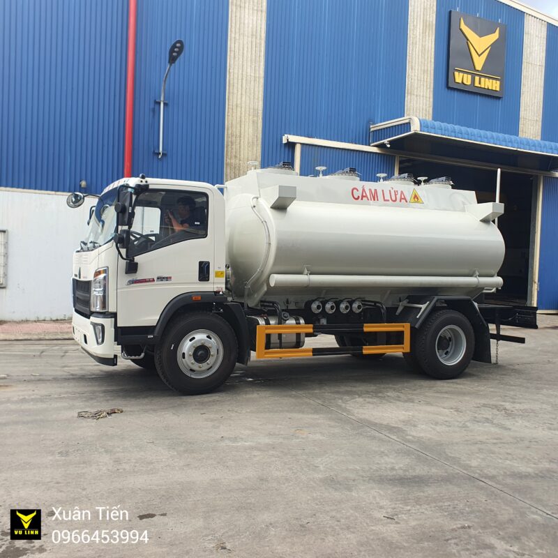 Xe bồn Howo chở xăng dầu 11 khối