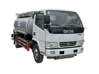 Xe Dongfeng cấp lẻ nội bộ xăng dầu 4 khối