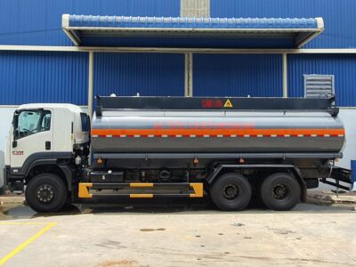 Xe Isuzu fvm cho hoa chat 18 khoi 1 scaled