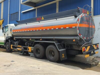 Xe Isuzu fvm cho hoa chat 18 khoi 2 scaled