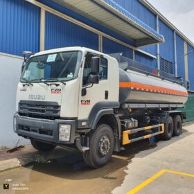 Xe Isuzu fvm chở hóa chất 18 khối