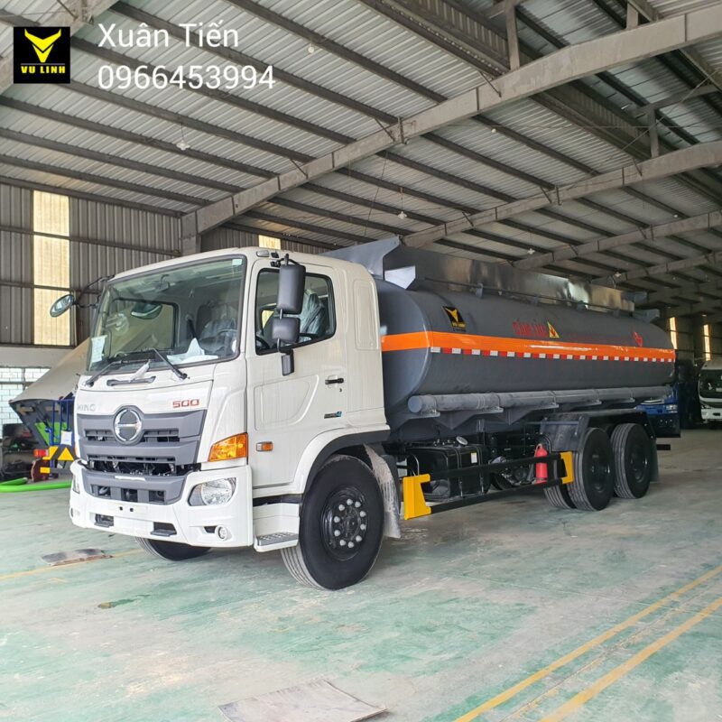Xe Hino chở hóa chất 18 khối