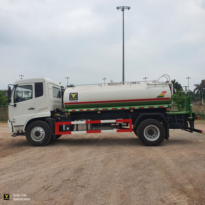 Xe Dongfeng Phun Nước 9 Khối