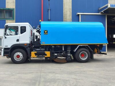 Xe Dongfeng quet duong 8 khoi 1 scaled