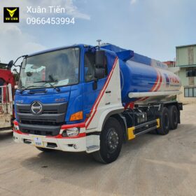 Xe Hino chở xăng 18 khối