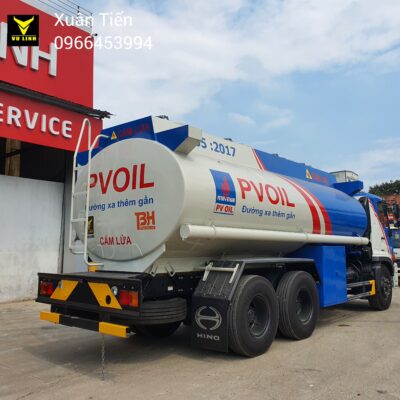 Xe Hino cho xang 18 khoi 3 scaled