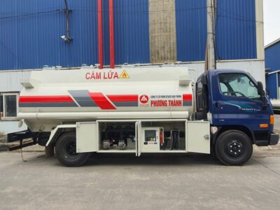 Xe Hyundai bon cho xang 7.7 khoi 1 scaled
