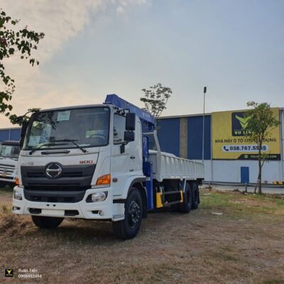 Xe O To Tai Hino Gan Cau 5 Tan 3 Dot 3 scaled