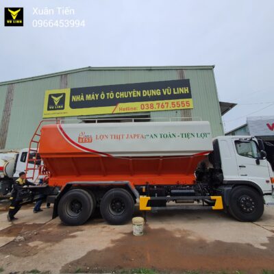 Xe cho cam 22 khoi hino 2