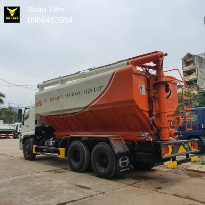 Xe cho cam 22 khoi hino 3