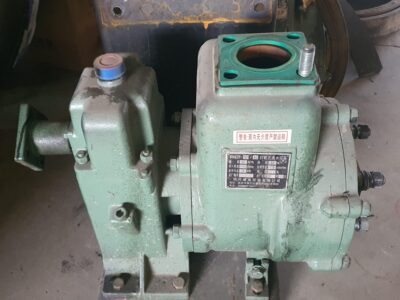 Bom xe xitec phun nuoc rua duong 4