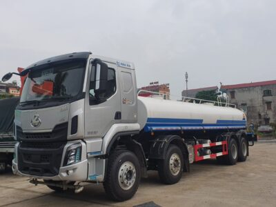 Xe Chenglong Phun Nuoc 17 khoi 8