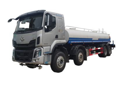 Xe Chenglong phun nước 17 khối