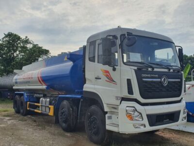 Xe Donfeng 8x4 Cho Xang Dau 22 khoi 1