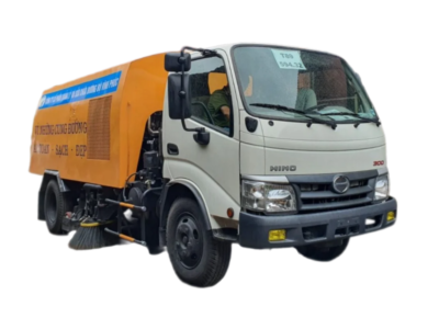 Xe Hino quét đường 3 khối