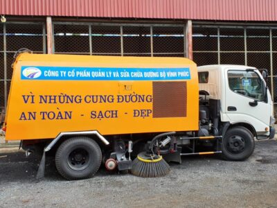 xe Hino quet duong 3m3 4