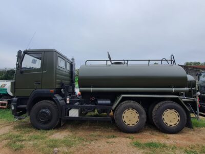 xe phun nuoc 10 khoi 13