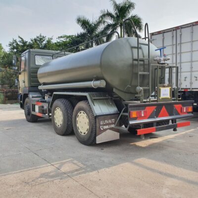 xe phun nuoc 10 khoi 4