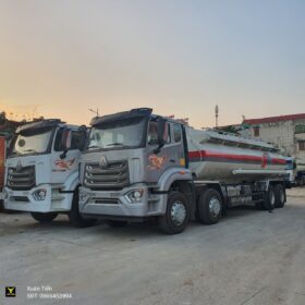 CNHTC 8x4