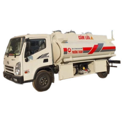 Xe bon cho xang dau Hyundai 8.5 khoi cap le noi bo