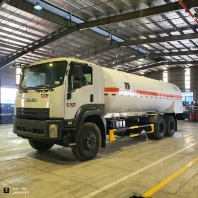 Xe Bon ISUZU Cho Khi Hoa Long CO2 12 Khoi 2 scaled