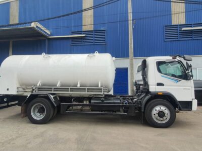 Xe Fuso cho khi oxy hoa long 5 khoi 3 scaled